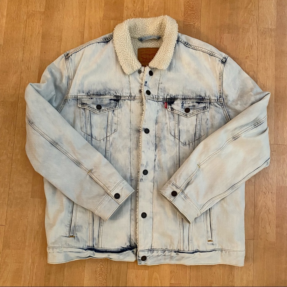 Levi’s Sherpa Trucker Jacket